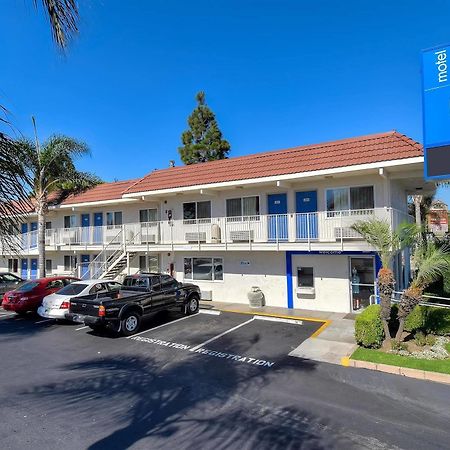Motel 6-Long Beach, Ca - Los Angeles ภายนอก รูปภาพ