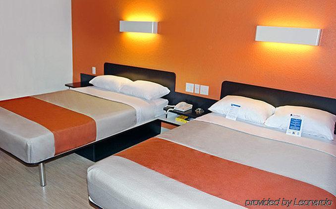 Motel 6-Long Beach, Ca - Los Angeles ภายนอก รูปภาพ